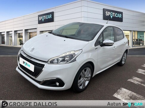 PEUGEOT 208 1.2 PureTech 82ch E6.c Signature 5p
